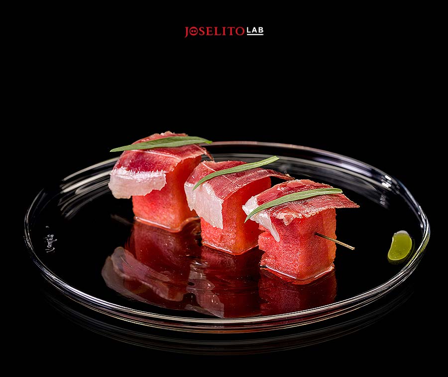 Brocheta de jamón Joselito y sandía