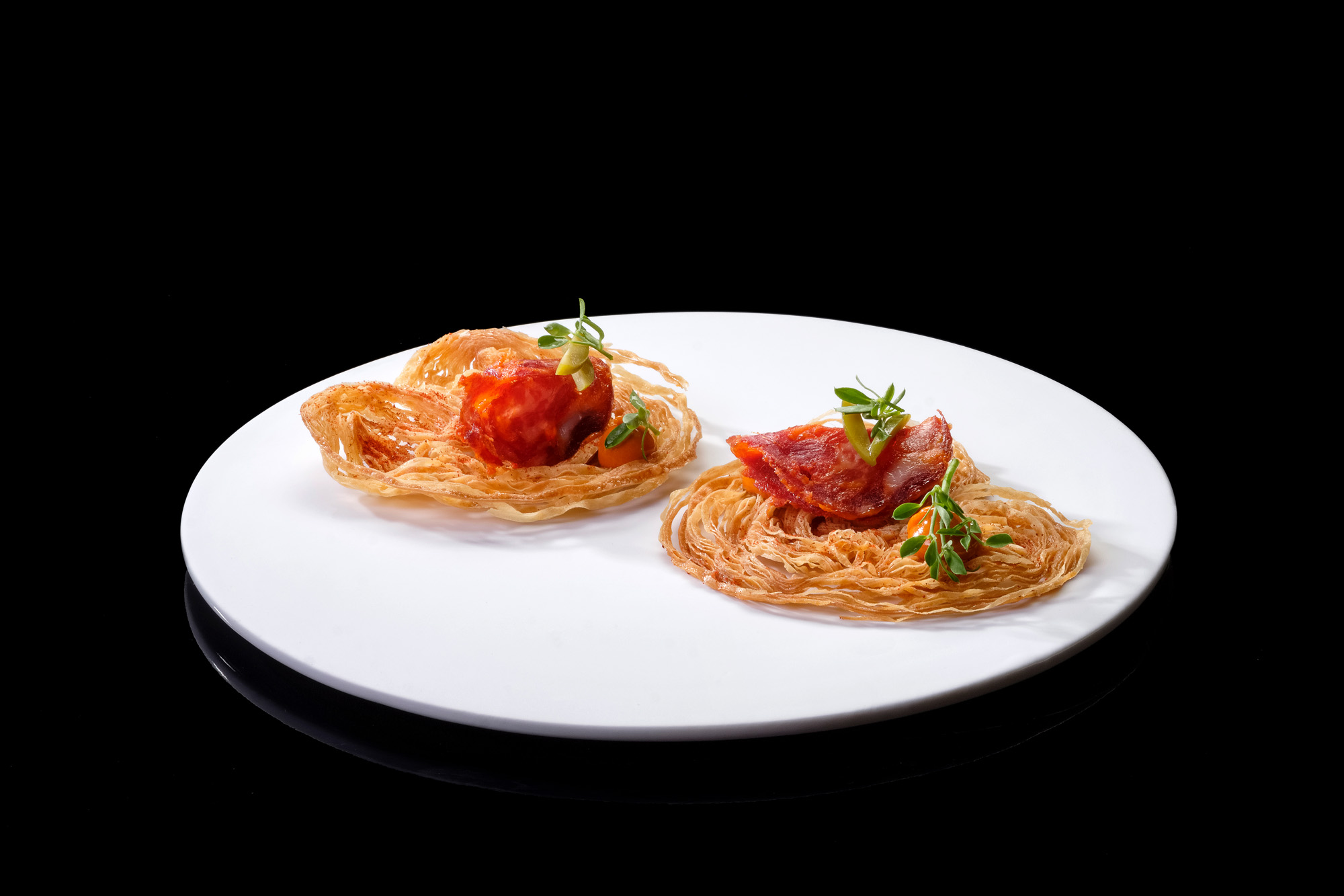 Palmeras horneadas con crema de chorizo y chorizo Joselito