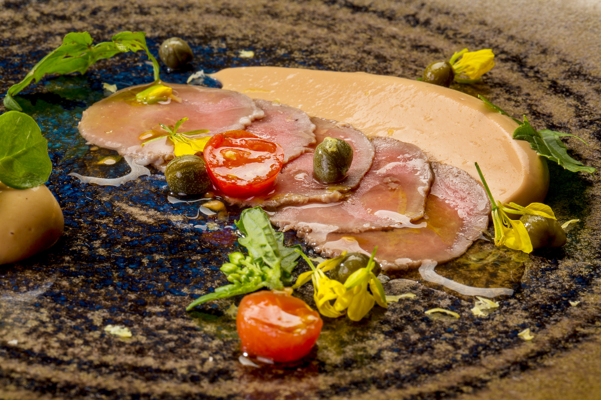 Vitel toné de cerdo Joselito con bergamota