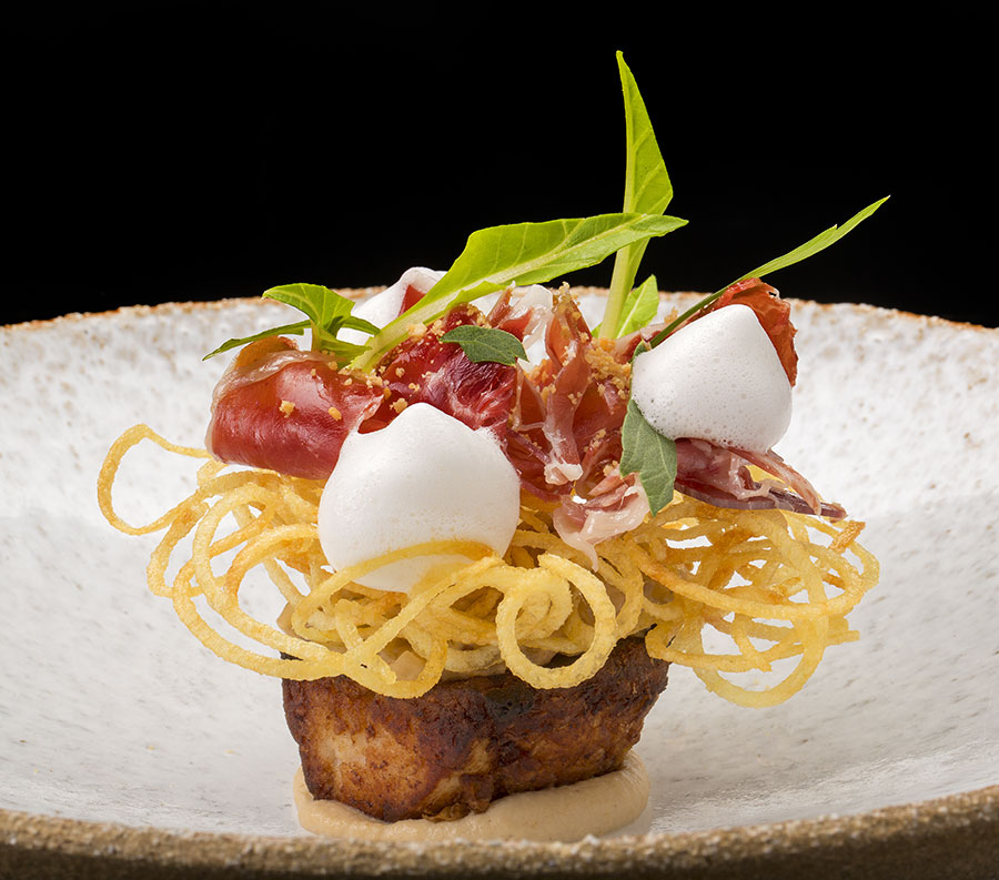 Molleja con Jamón Joselito, Avellana y Pimienta Blanca