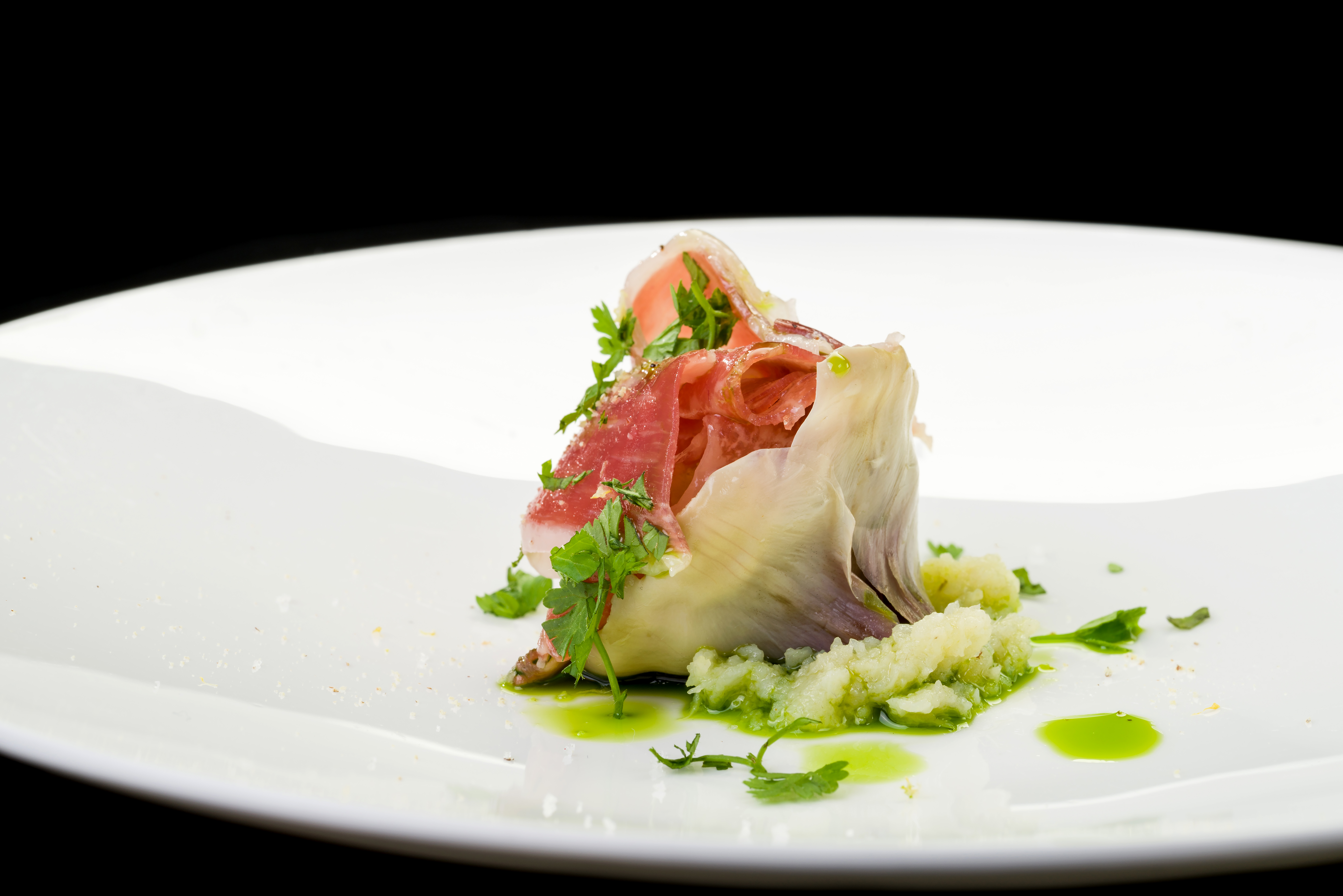 Flor de corazón de alcachofa y jamón Joselito Gran Reserva