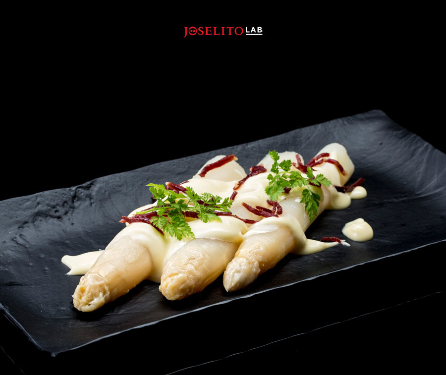 ESPÁRRAGOS CON MAYONESA JOSELITO
