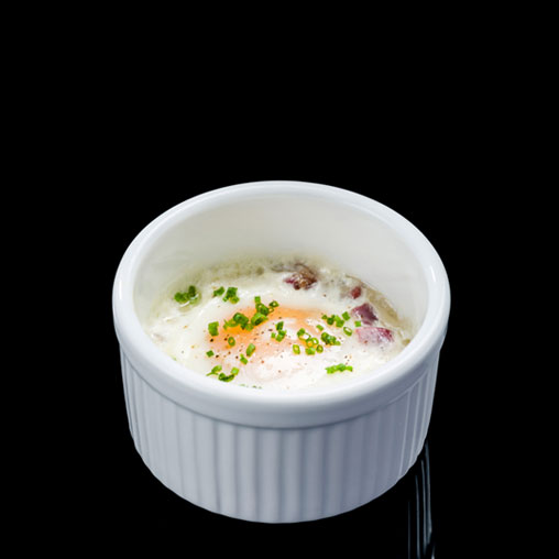 HUEVOS CON JOSELITO EN COCOTTE